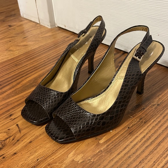 Tahari Dark Brown Snake-Embossed Slingback Heels with Gold Insole - Picture 2 of 5